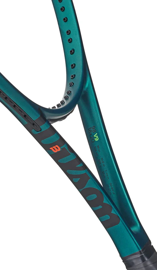 Wilson Blade 98 18x20 v9.0 Tennis Racket